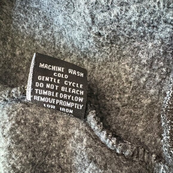 New Look Womens Gray & Pink Love Patch Cropped Zip-Up Hoodie W/ Striped Sleeves - Picture 7 of 13